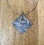 Collier 05